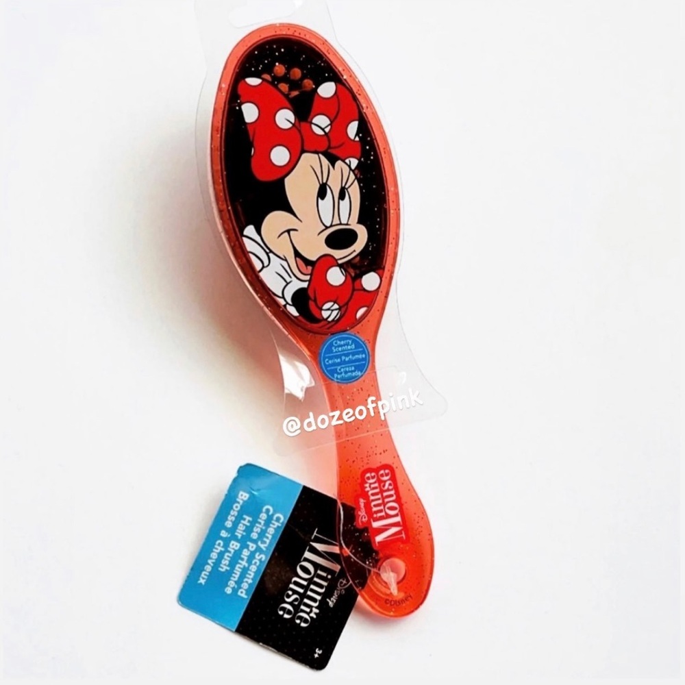 Disney Minnie Mouse Glitter Red Cherry Scent hairbrush - kids 7”